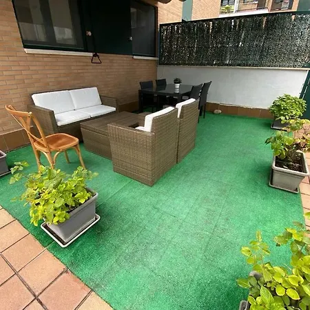 Gestiona2r - Con Gran Terraza Y Piscina Apartamento *